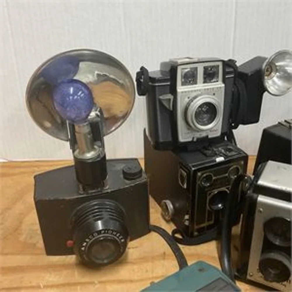 Vintage Camera Lot Kodak Brownie Hawkeye Ansco Mercury Folding Flash Collection
